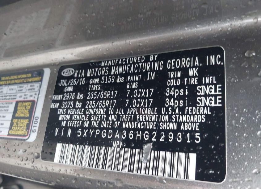 Photo 9 of 2017 Kia Sorento 2.4L LX (VIN 5XYPGDA36HG229315)