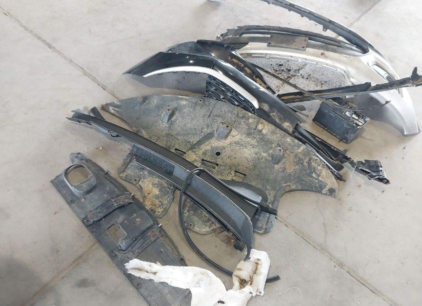 Photo 12 of 2017 Kia Sorento 2.4L LX (VIN 5XYPGDA36HG250438)