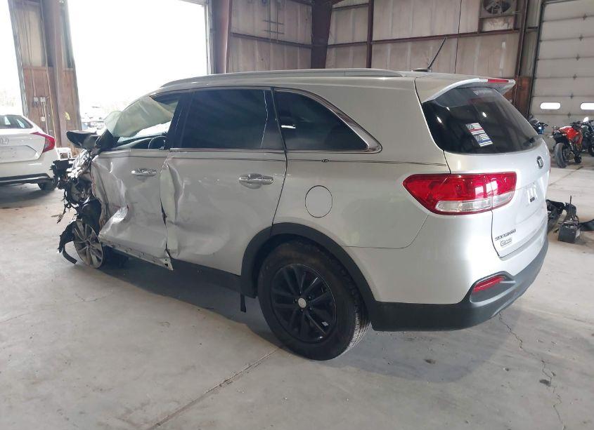 Photo 3 of 2017 Kia Sorento 2.4L LX (VIN 5XYPGDA36HG250438)