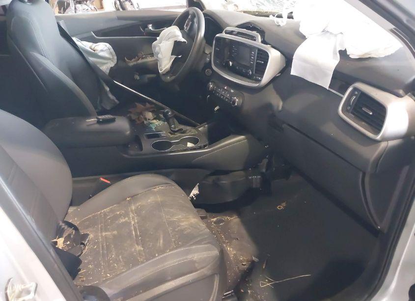 Photo 5 of 2017 Kia Sorento 2.4L LX (VIN 5XYPGDA36HG250438)