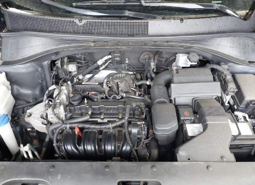 Photo 10 of 2017 Kia Sorento 2.4L LX (VIN 5XYPGDA36HG263710)