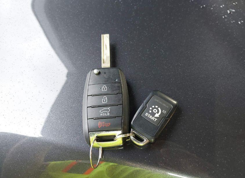 Photo 11 of 2017 Kia Sorento 2.4L LX (VIN 5XYPGDA36HG263710)