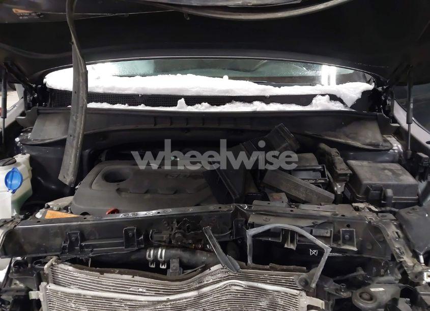 Photo 10 of 2017 Kia Sorento 2.4L LX (VIN 5XYPGDA36HG331195)