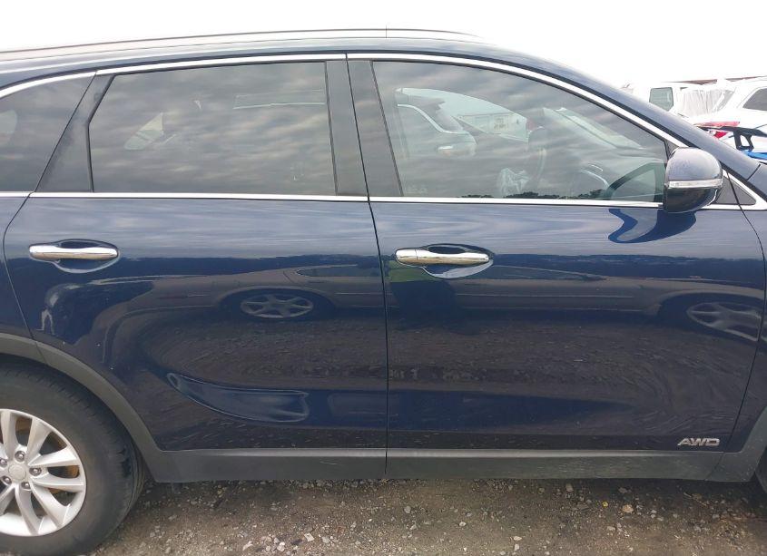 Photo 13 of 2018 Kia Sorento 2.4L LX (VIN 5XYPGDA36JG358306)