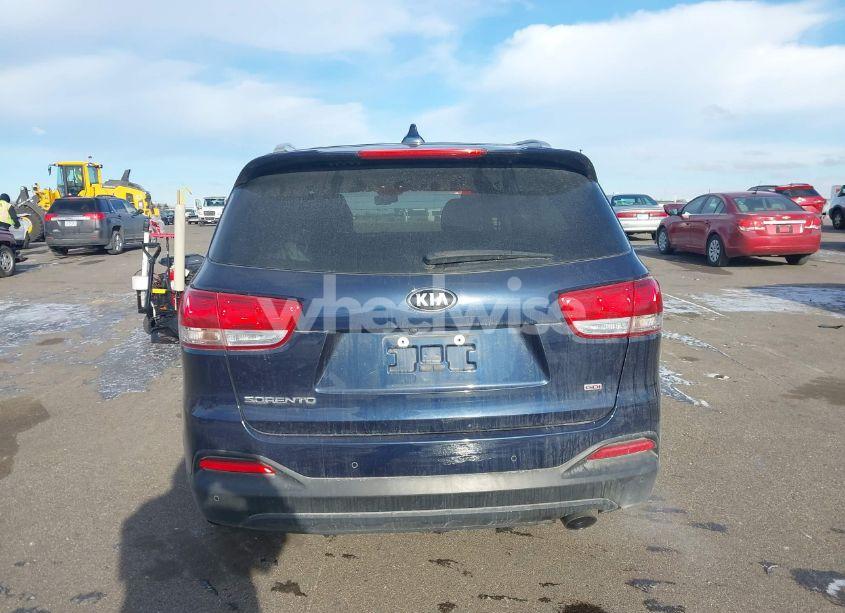 Photo 16 of 2018 Kia Sorento 2.4L LX (VIN 5XYPGDA36JG358323)