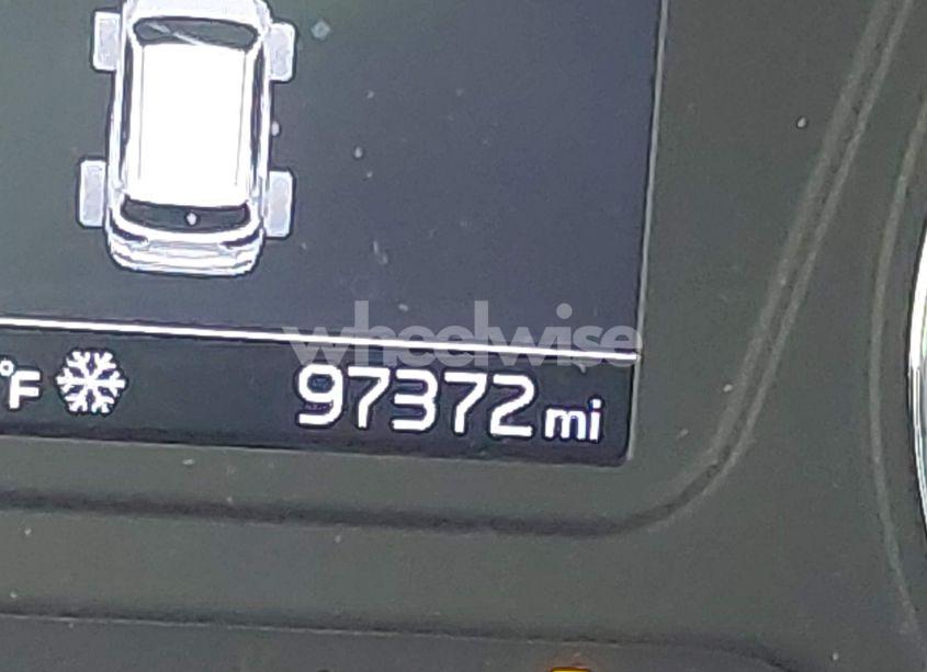 Photo 16 of 2019 Kia Sorento 2.4L LX (VIN 5XYPGDA36KG520937)