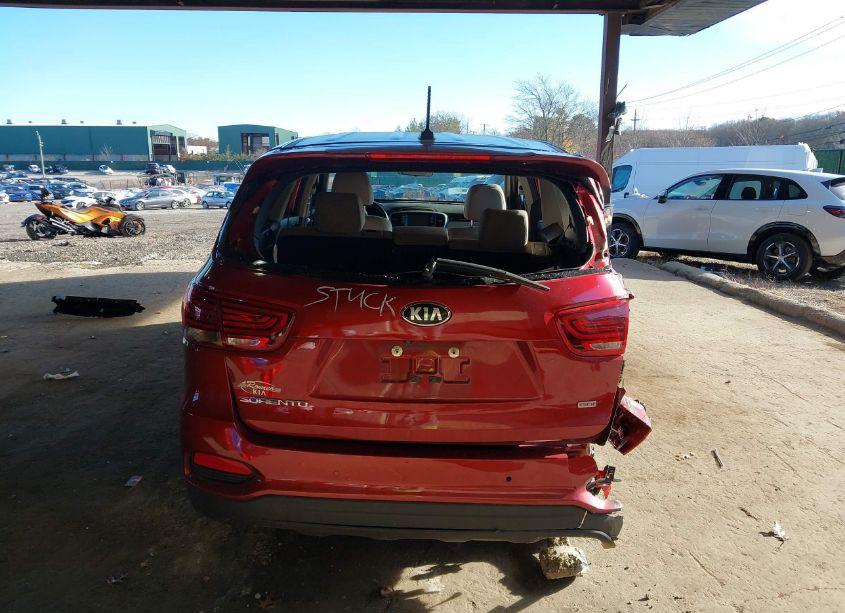Photo 17 of 2019 Kia Sorento 2.4L LX (VIN 5XYPGDA36KG554375)