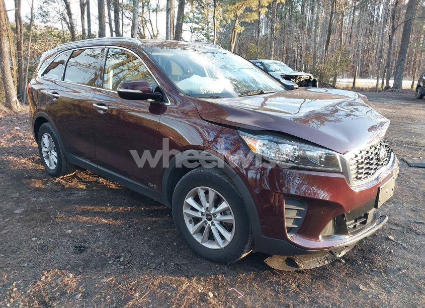 2020 Kia Sorento 2.4L LX (VIN 5XYPGDA36LG640660) main photo