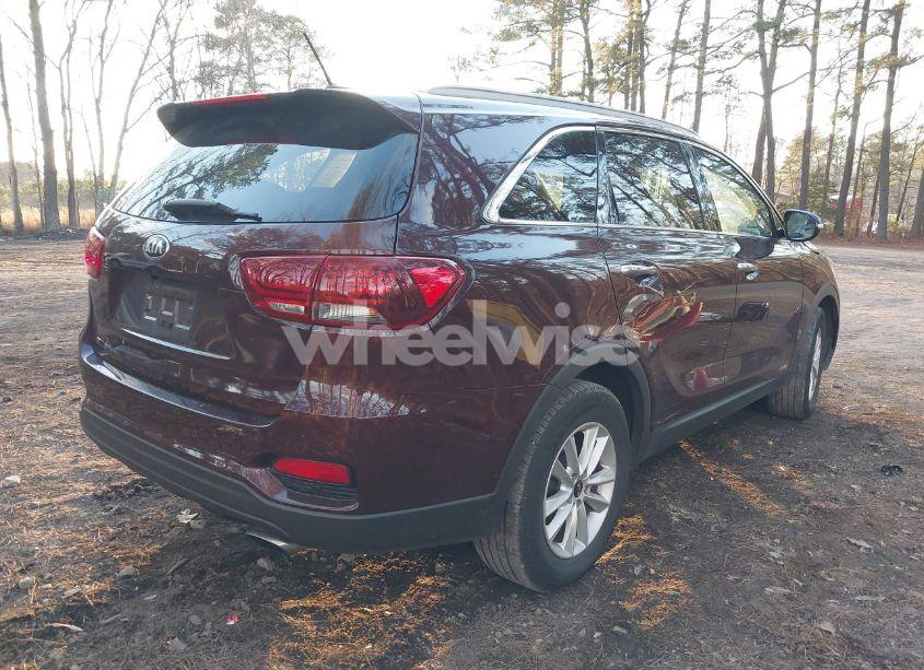 Photo 4 of 2020 Kia Sorento 2.4L LX (VIN 5XYPGDA36LG640660)