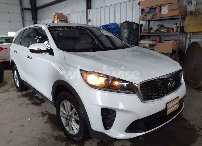 2020 Kia Sorento 2.4L LX (VIN 5XYPGDA36LG661718) main photo
