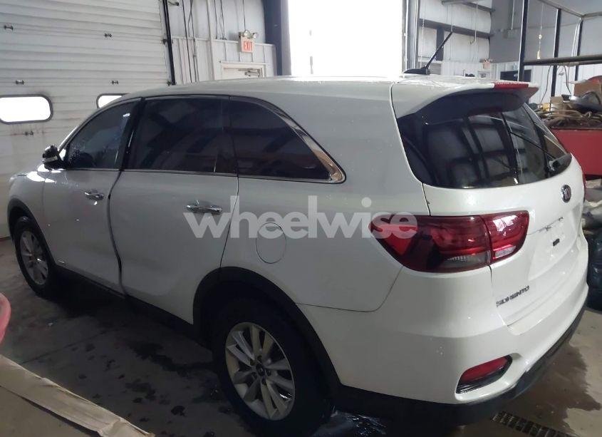 Photo 14 of 2020 Kia Sorento 2.4L LX (VIN 5XYPGDA36LG661718)