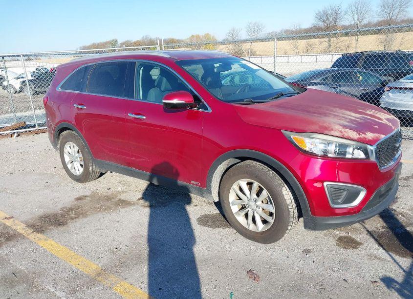 2016 Kia Sorento 2.4L LX (VIN 5XYPGDA37GG015934) main photo