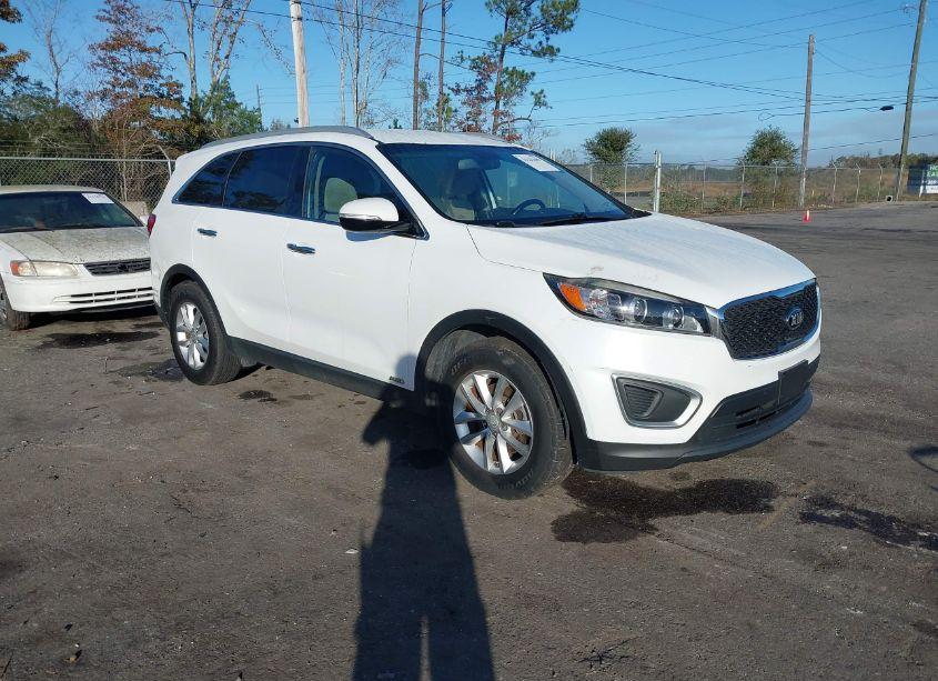 2016 Kia Sorento 2.4L LX (VIN 5XYPGDA37GG098149) main photo