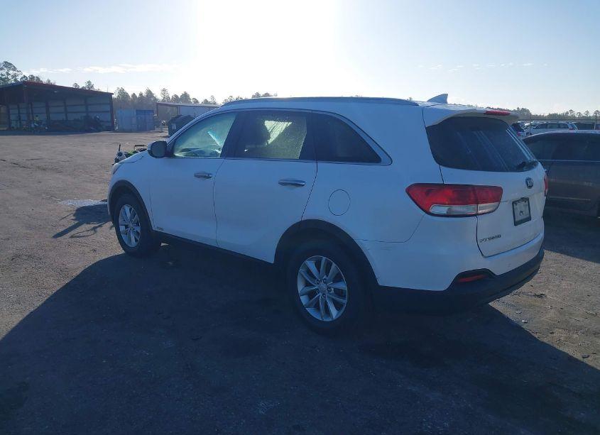 Photo 3 of 2016 Kia Sorento 2.4L LX (VIN 5XYPGDA37GG098149)