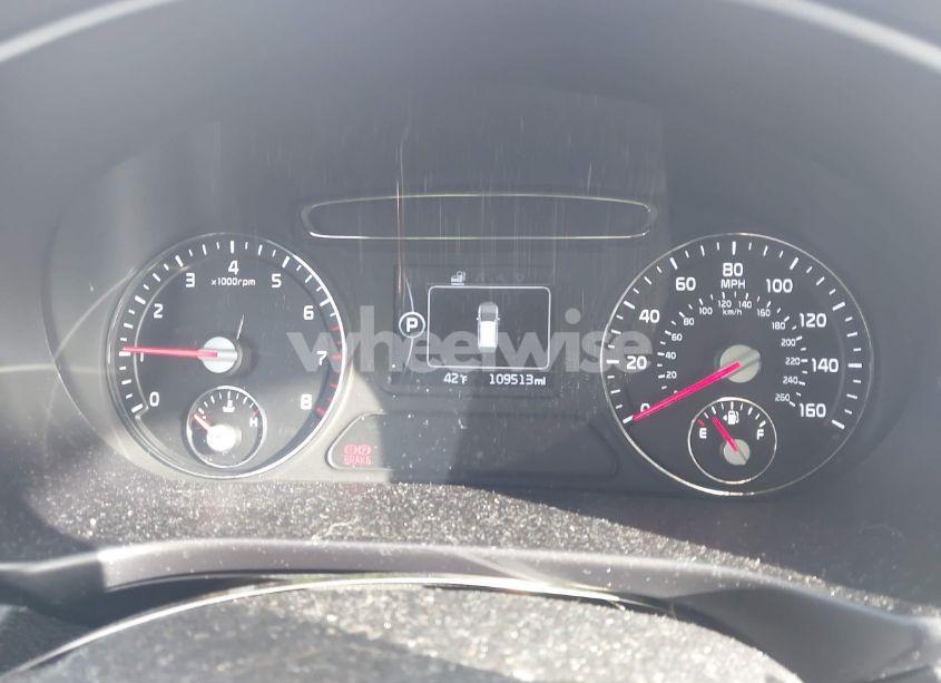 Photo 7 of 2017 Kia Sorento 2.4L LX (VIN 5XYPGDA37HG233146)