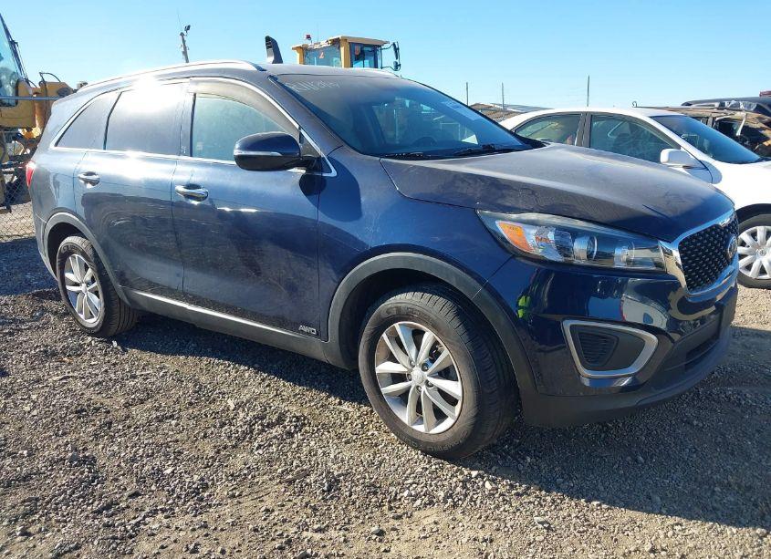 2017 Kia Sorento 2.4L LX (VIN 5XYPGDA37HG293587) main photo