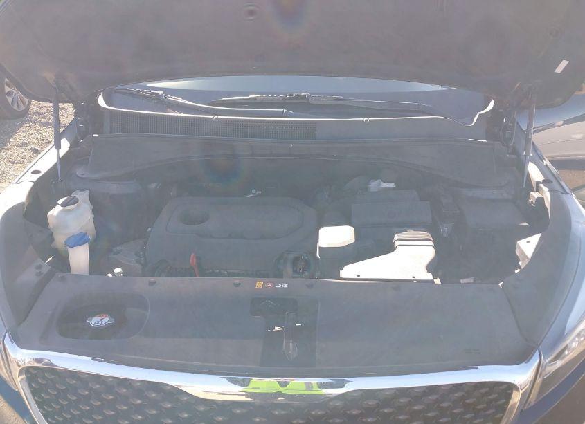Photo 10 of 2017 Kia Sorento 2.4L LX (VIN 5XYPGDA37HG293587)