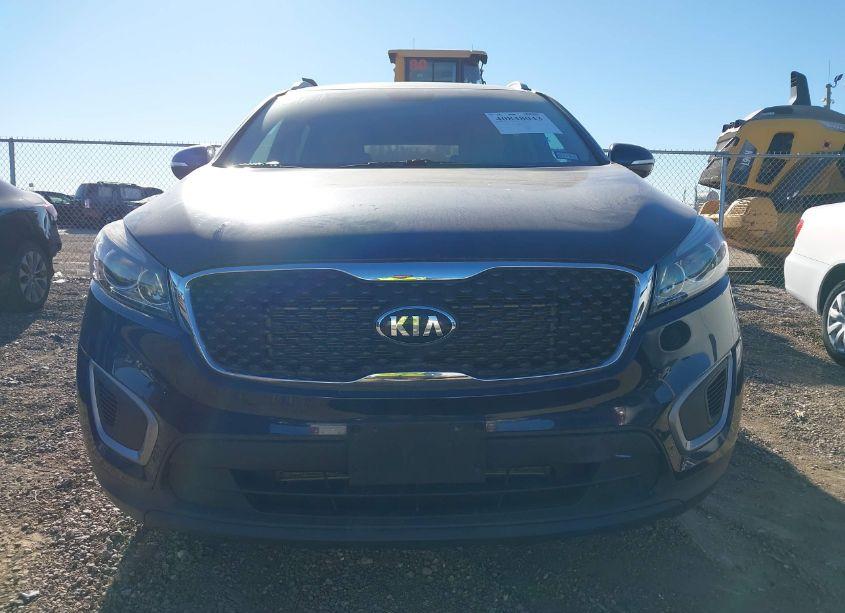 Photo 12 of 2017 Kia Sorento 2.4L LX (VIN 5XYPGDA37HG293587)