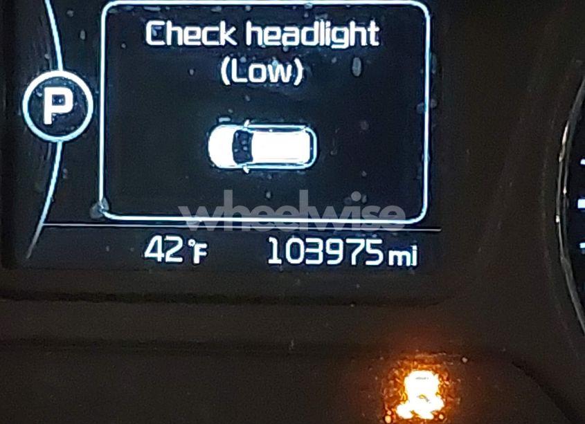 Photo 16 of 2018 Kia Sorento 2.4L LX (VIN 5XYPGDA37JG397910)