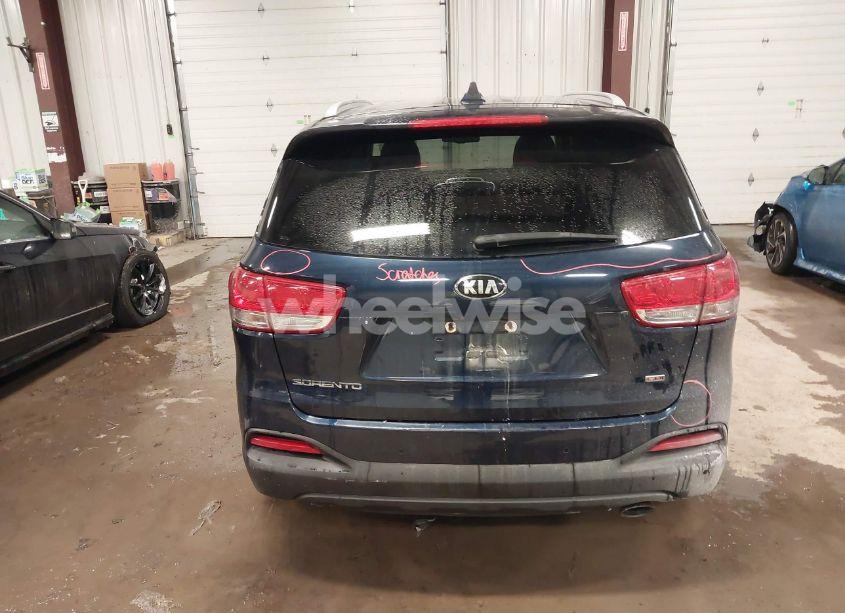 Photo 17 of 2018 Kia Sorento 2.4L LX (VIN 5XYPGDA37JG397910)