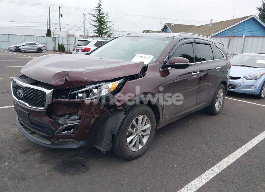 Photo 2 of 2018 Kia Sorento 2.4L LX (VIN 5XYPGDA37JG418786)
