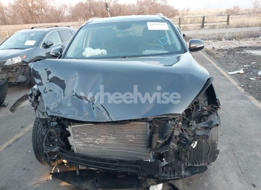 Photo 12 of 2019 Kia Sorento 2.4L LX (VIN 5XYPGDA37KG529646)