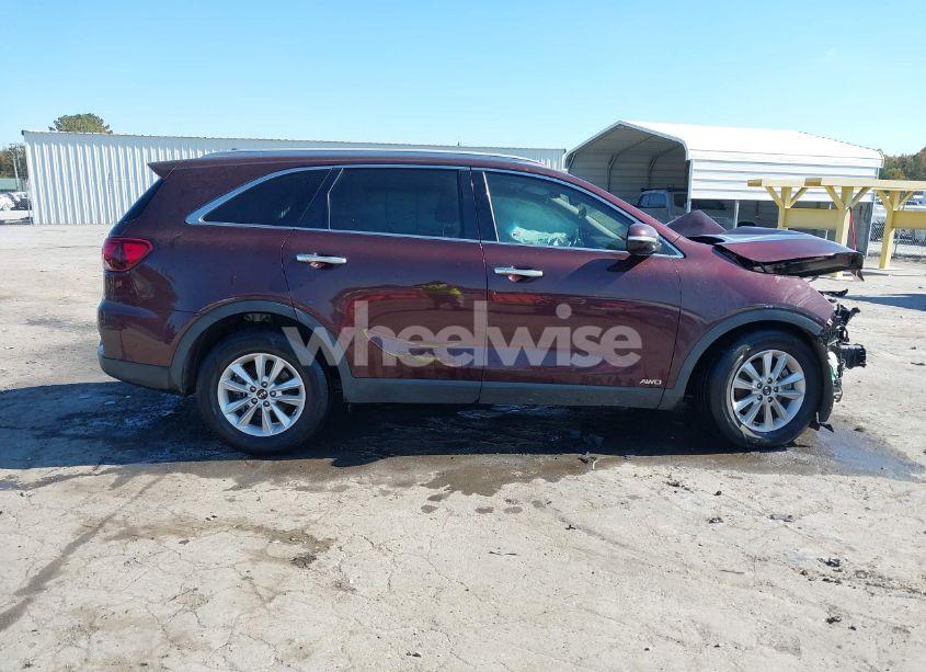 Photo 13 of 2019 Kia Sorento 2.4L LX (VIN 5XYPGDA37KG546852)