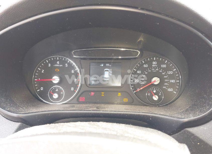 Photo 7 of 2019 Kia Sorento 2.4L LX (VIN 5XYPGDA37KG574957)