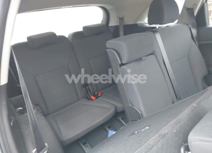 Photo 8 of 2020 Kia Sorento 2.4L LX (VIN 5XYPGDA37LG661694)
