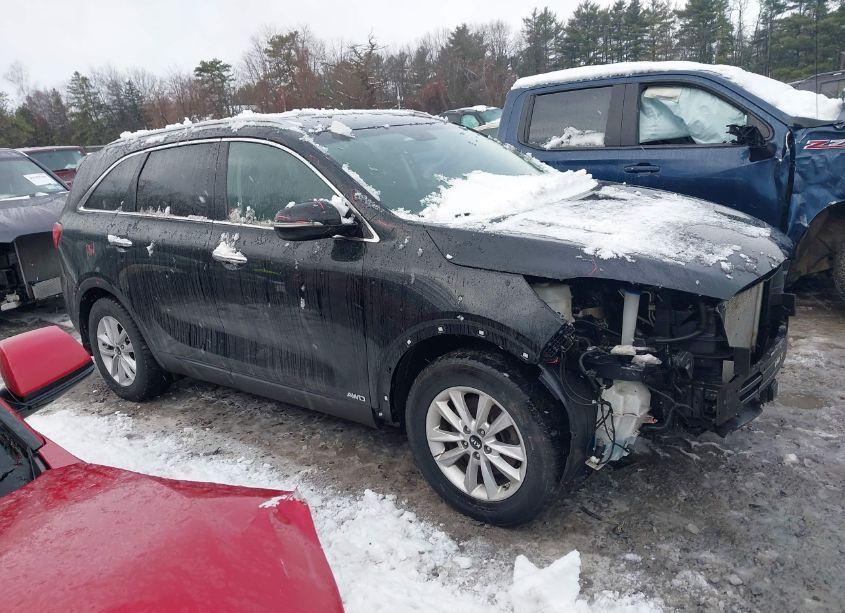 Photo 13 of 2020 Kia Sorento 2.4L LX (VIN 5XYPGDA37LG678480)