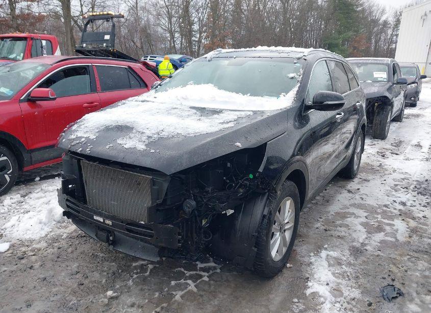 Photo 6 of 2020 Kia Sorento 2.4L LX (VIN 5XYPGDA37LG678480)