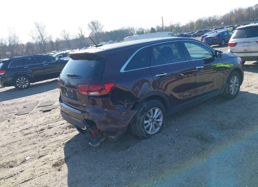 Photo 4 of 2020 Kia Sorento 2.4L LX (VIN 5XYPGDA37LG685574)