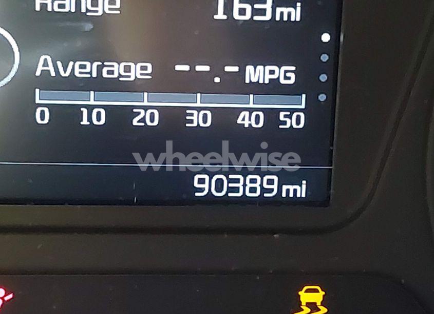 Photo 15 of 2016 Kia Sorento 2.4L LX (VIN 5XYPGDA38GG041748)