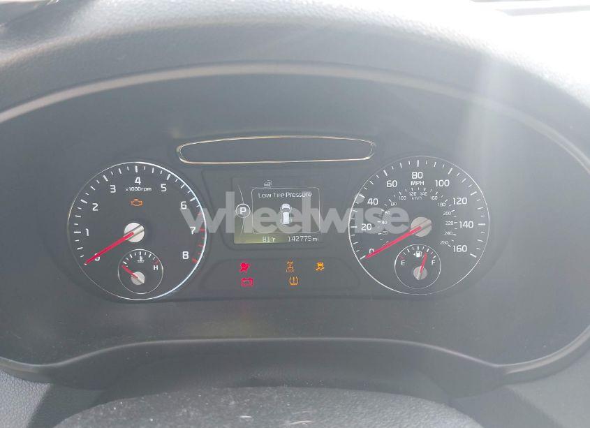 Photo 7 of 2016 Kia Sorento 2.4L LX (VIN 5XYPGDA38GG065497)