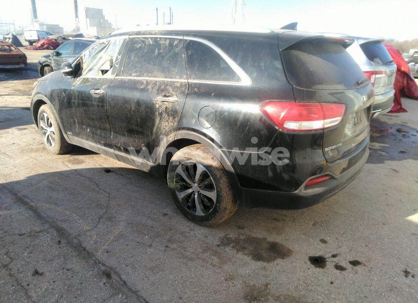 Photo 3 of 2016 Kia Sorento 2.4L LX (VIN 5XYPGDA38GG076211)