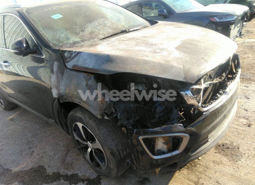 Photo 6 of 2016 Kia Sorento 2.4L LX (VIN 5XYPGDA38GG076211)