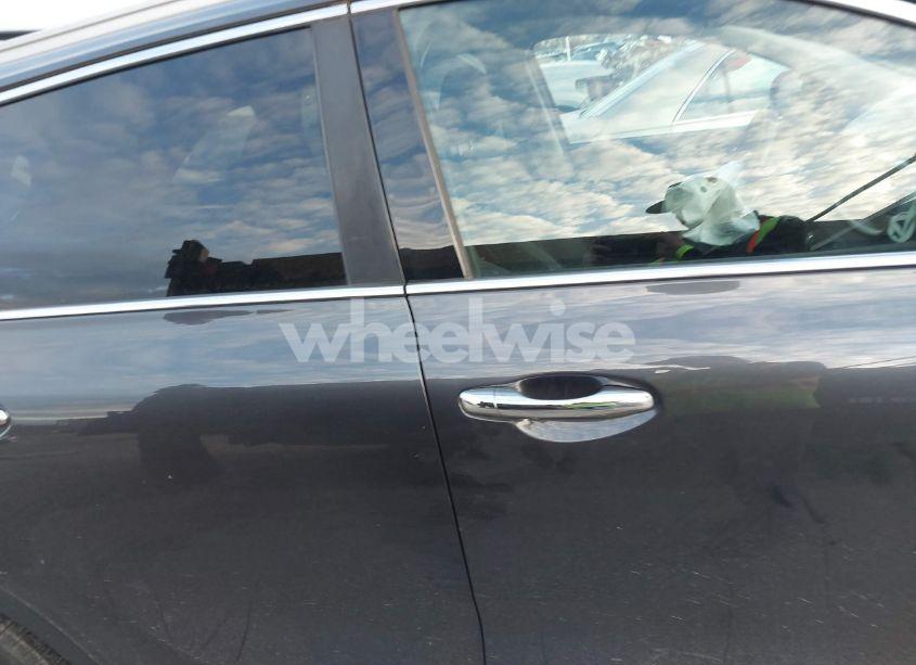 Photo 13 of 2016 Kia Sorento 2.4L LX (VIN 5XYPGDA38GG111877)