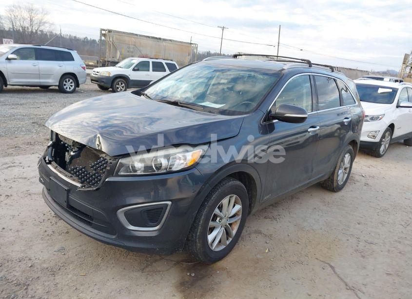 Photo 2 of 2016 Kia Sorento 2.4L LX (VIN 5XYPGDA38GG111877)