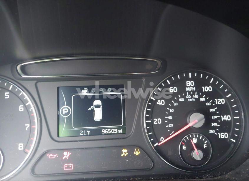 Photo 7 of 2017 Kia Sorento 2.4L LX (VIN 5XYPGDA38HG255947)