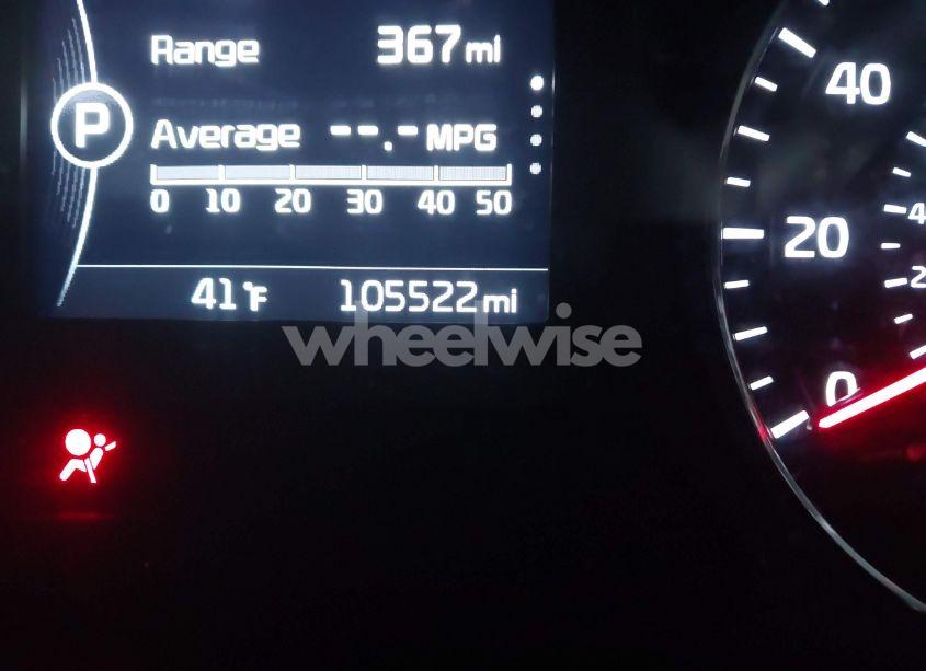 Photo 16 of 2018 Kia Sorento 2.4L LX (VIN 5XYPGDA38JG408980)