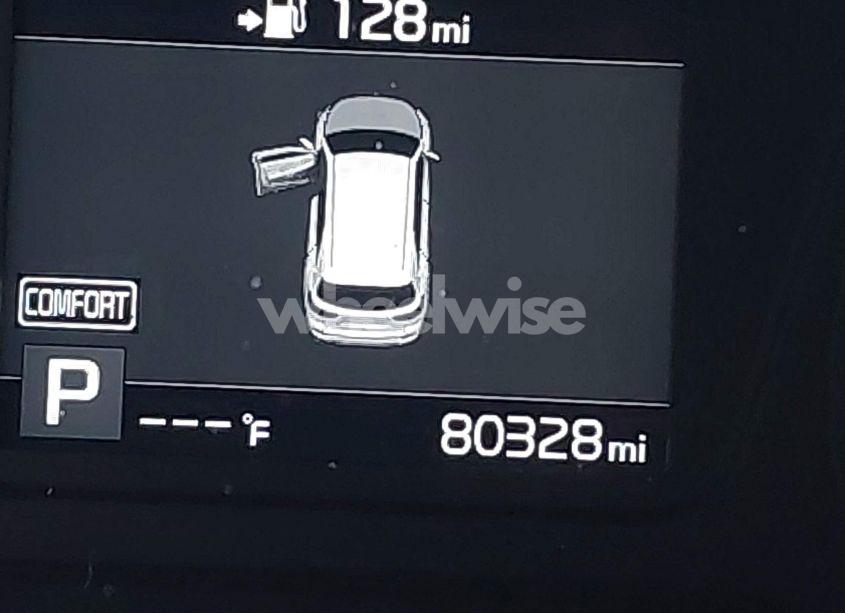 Photo 15 of 2019 Kia Sorento 2.4L LX (VIN 5XYPGDA38KG473362)