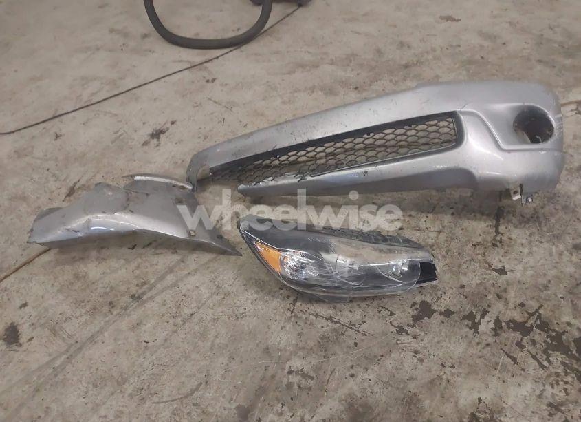 Photo 12 of 2019 Kia Sorento 2.4L LX (VIN 5XYPGDA38KG552658)