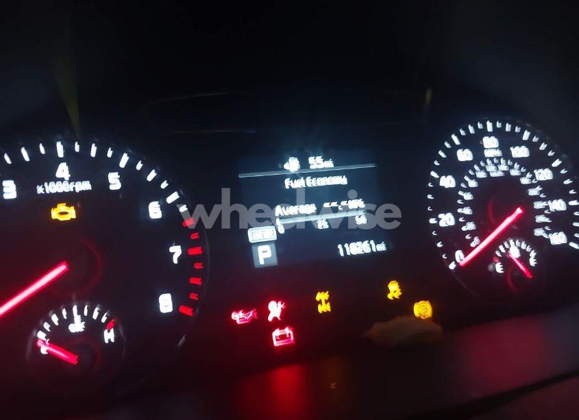 Photo 7 of 2019 Kia Sorento 2.4L LX (VIN 5XYPGDA38KG552658)