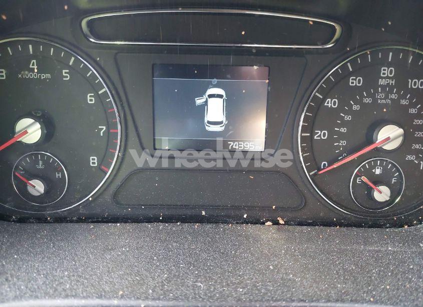 Photo 16 of 2019 Kia Sorento 2.4L LX (VIN 5XYPGDA38KG563398)