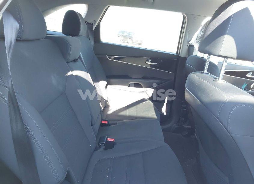 Photo 8 of 2020 Kia Sorento 2.4L LX (VIN 5XYPGDA38LG678620)