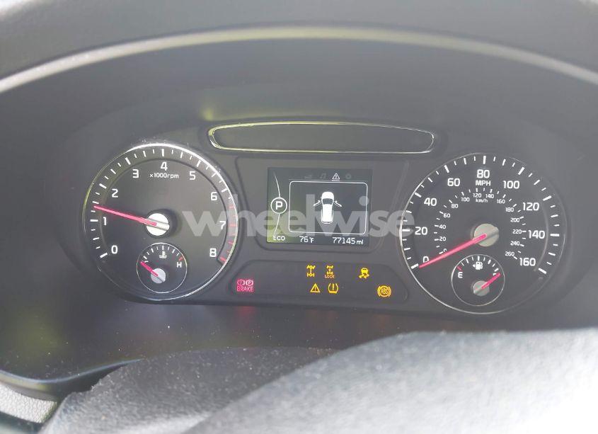 Photo 7 of 2016 Kia Sorento 2.4L LX (VIN 5XYPGDA39GG112455)