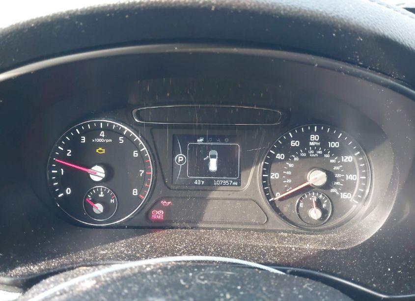 Photo 7 of 2017 Kia Sorento 2.4L LX (VIN 5XYPGDA39HG200035)