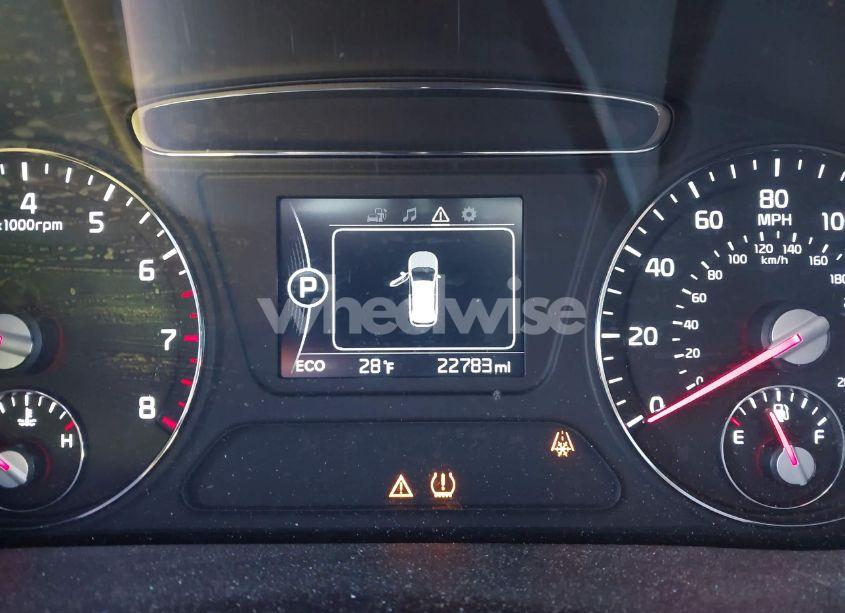 Photo 15 of 2017 Kia Sorento 2.4L LX (VIN 5XYPGDA39HG275334)