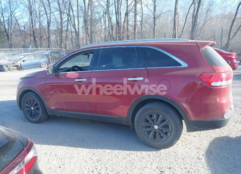 Photo 14 of 2017 Kia Sorento 2.4L LX (VIN 5XYPGDA39HG325391)