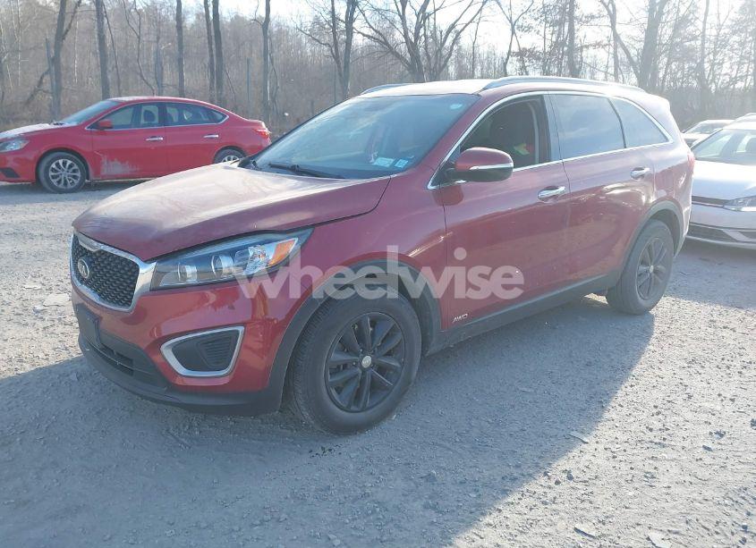 Photo 2 of 2017 Kia Sorento 2.4L LX (VIN 5XYPGDA39HG325391)